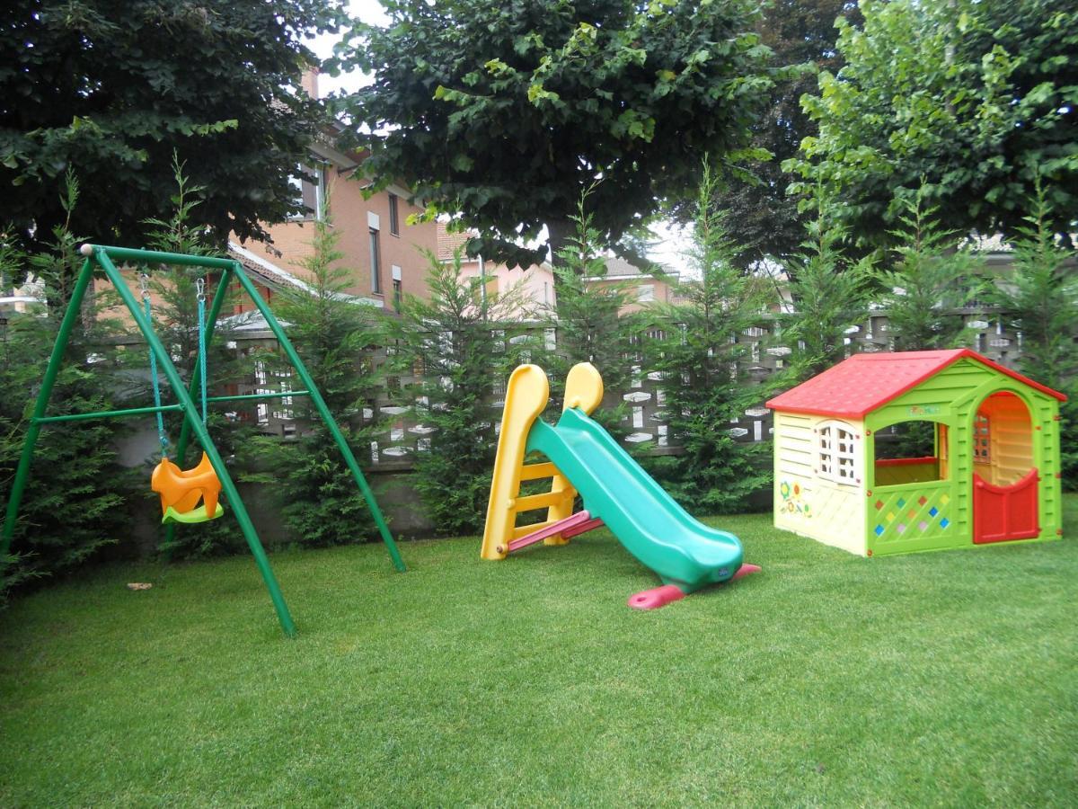 Beb Villa Aurora Карманьола Номер фото